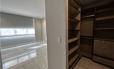 Alquiler apartamento en Paitilla frente al mar (LM)