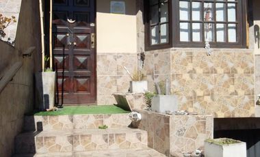 VENTA DE DUPLEX 4 AMB, CHILAVERT