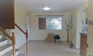 Se vende Excelente casa con 3 dormitorios, Nuevo Merlo