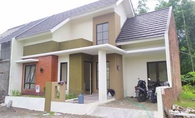 Rumah baru modern siap huni di Prambanan 300 jtaan