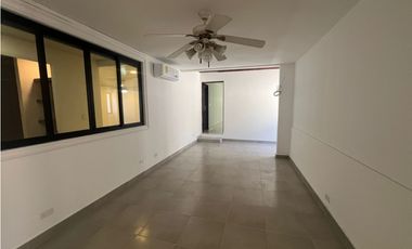 Venta de casa con Garita de Seguridad en Punta Paitilla