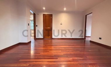 CASA INGLESA EN ARRIENDO EN LAS BRISAS, 6 DORMITORIOS