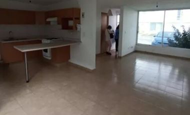 HERMOSA CASA EN VENTA CONDO CON ALBERCA SAN JUAN DEL RIO