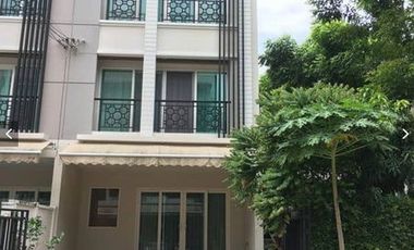 For Sale and Rent Bangkok Town House Baan Klang Muang Rama 9 Suan Luang BRE16117
