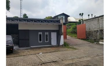 Tanah Strategis Bonus Rumah Cocok Cafe Villa Resort Mainrood Kolonel Masturi Bandung Barat