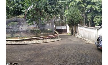 Tanah Strategis Bonus Rumah Cocok Cafe Villa Resort Mainrood Kolonel Masturi Bandung Barat