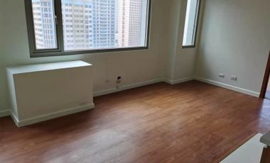 FOR RENT 1BR unit in Eton Tower