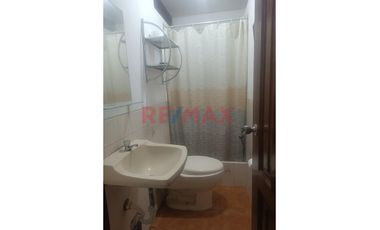 Acogedor Y Amplio Departamento En Urb. Santa Edelmira (3Er Piso)