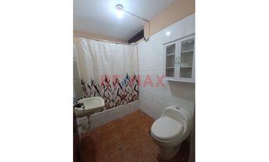 Acogedor Y Amplio Departamento En Urb. Santa Edelmira (3Er Piso)