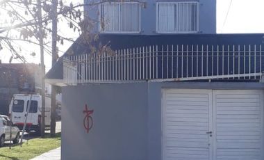 Departamento Tipo Casa en venta en Quilmes Oeste