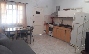 Departamento Tipo Casa en venta en Quilmes Oeste