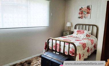 Casa de Venta Amoblada - Machángara, 9 habitaciones,15 garajes