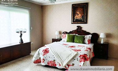 Casa de Venta Amoblada - Machángara, 9 habitaciones,15 garajes