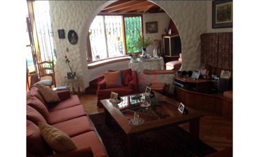 Alquiler - Casa - Cerca Del Mercado El Eden