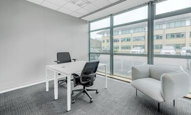 Unlimited office access in Regus Ciputra World
