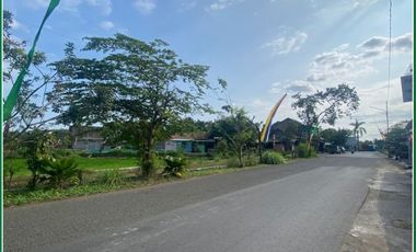 VILLA ELEGAN MANGKU JALAN DEKAT WISATA PRAMBANAN