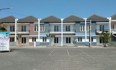 Rumah baru 2 lantai Tropodo Waru