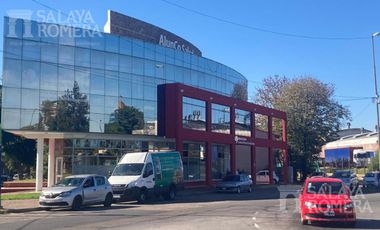 Edificio Comercial - Olivos-Uzal/Panam.