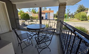 Casa en Venta en El Álamo Country Club en Celaya Gto.