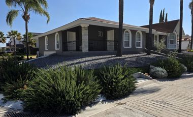Casa en Venta en El Álamo Country Club en Celaya Gto.
