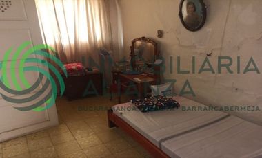 casa en venta en modelo. Cod V61716