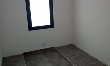 CASA EN VENTA Y ALQUILER  EN PUERTOS DE ESCOBAR  - FINANCIA - MAROTO PROPIEDADES-