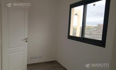 CASA EN VENTA Y ALQUILER  EN PUERTOS DE ESCOBAR  - FINANCIA - MAROTO PROPIEDADES-