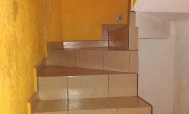 Venta de Casa Beta en Chicoloapan 4 Recamaras 3 Niveles $1,200,000 a tratar