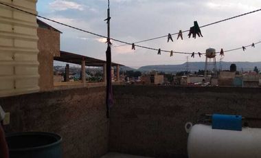 Venta de Casa Beta en Chicoloapan 4 Recamaras 3 Niveles $1,200,000 a tratar