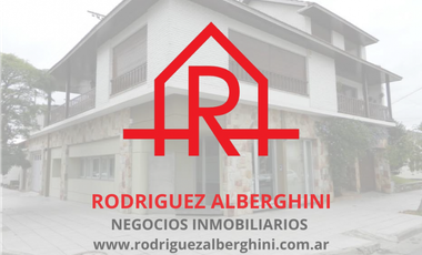 CASA DE ALTO (Calle 28 esq. 25)