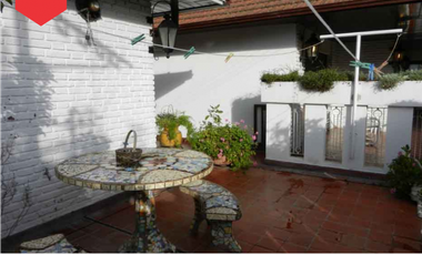 CASA DE ALTO (Calle 28 esq. 25)