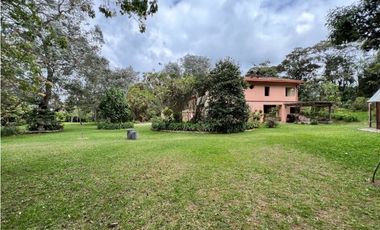 Venta de Finca en Santa Elena sector vereda el Plan