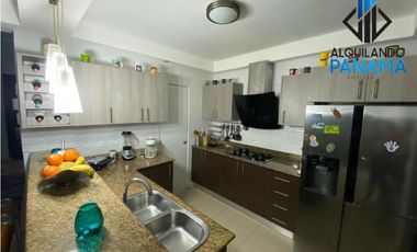 SE VENDE CASA EN COSTA VERDE $265,000 AM