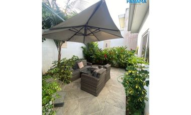 SE VENDE CASA EN COSTA VERDE $265,000 AM