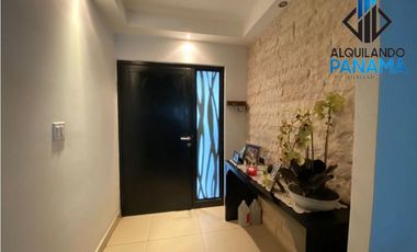 SE VENDE CASA EN COSTA VERDE $265,000 AM