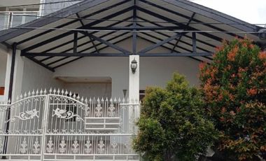 Rumah disewakan di RW 11, Mulyorejo, Mulyorejo, Surabaya, Jawa Timur