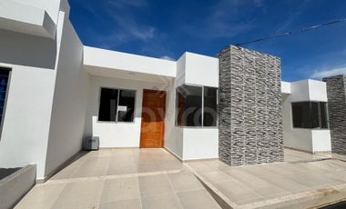 Casa nueva En Urbanización Vallejo, Margen Izquierda, Montería.