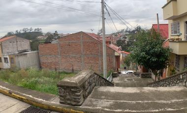 Terreno en venta ubciado en Miraflores, sector Yactahuasi