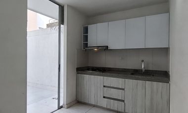 casa en arriendo en lomitas. Cod A31788