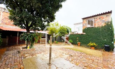 casa en venta en patios centro. Cod V13074