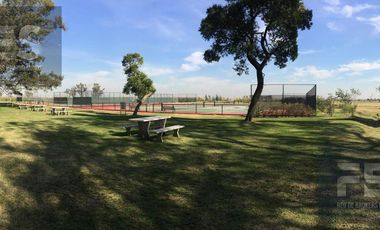 Venta Lote a la Laguna - Club de Campo San Lucas Canning