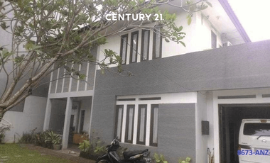 Rumah Siap Huni Halaman Luas Di Menteng Bintaro Bintaro Sektor 7