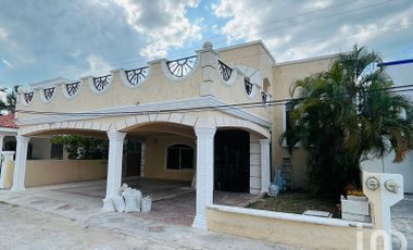 Casa en venta en Villas Montereal, Campeche