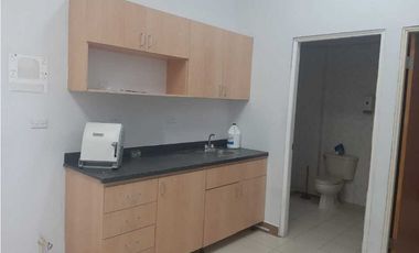 ALQUILO LOCAL EN LA CHORRERA PLAZA LAS AMERICA 225MTS