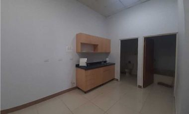 ALQUILO LOCAL EN LA CHORRERA PLAZA LAS AMERICA 225MTS