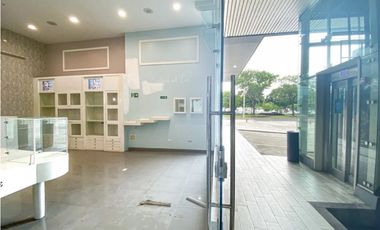 Avenida Balboa alquiler de local