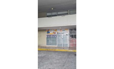 ALQUILO LOCAL EN PH MYSTIC TOWER DE 140 MTS PB $950