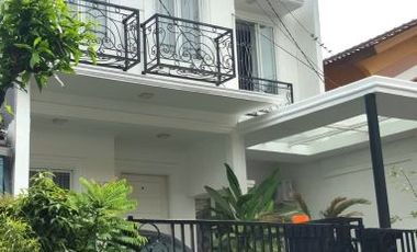 SEMIFURNISH Mewah Modern 2 Lt Grand Galaxy City Bekasi Selatan