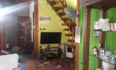 Dijual rumah 2 lantai siap huni di Perumahan Usman purwakarta