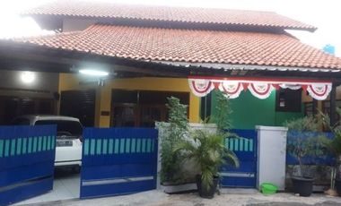 Dijual rumah 2 lantai siap huni di Perumahan Usman purwakarta